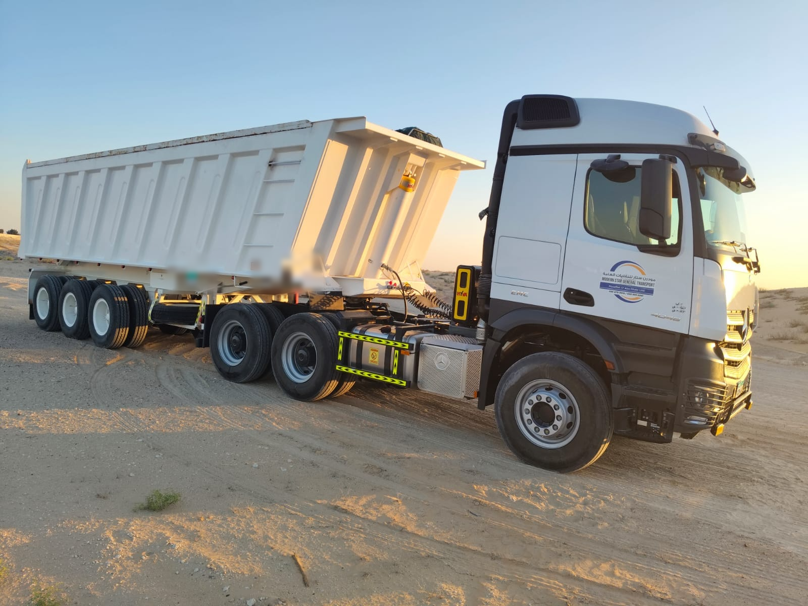 Trailers & flatbeds